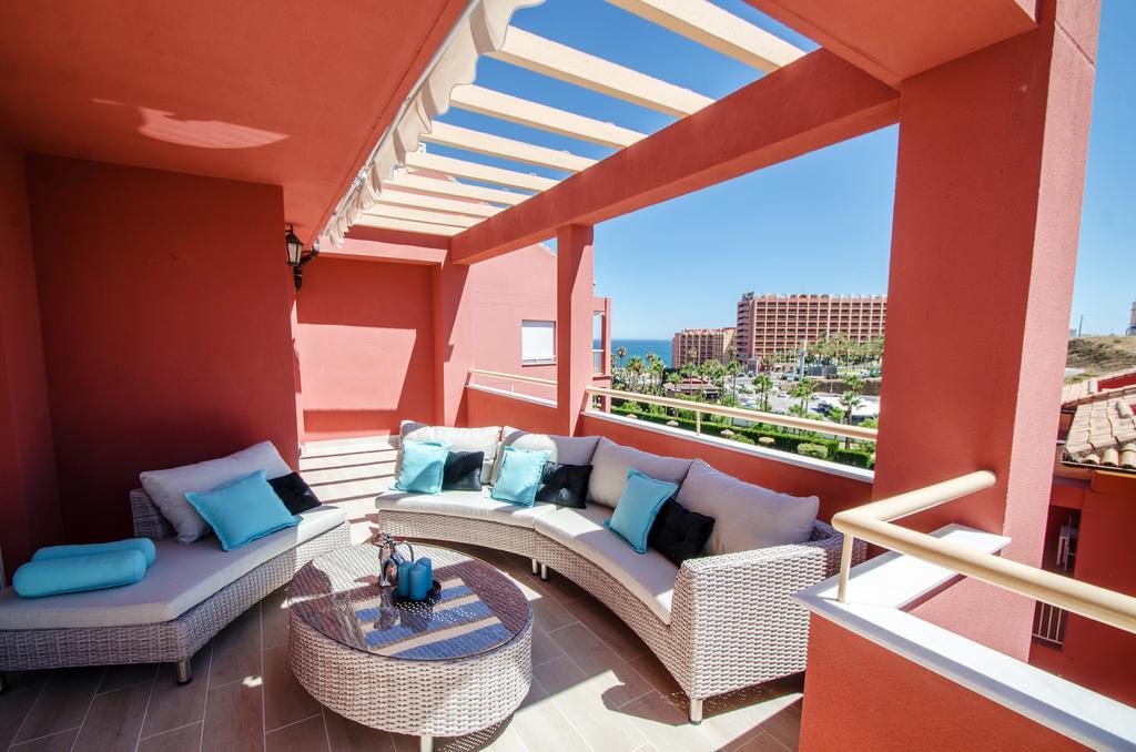 Gorgeous 170 Sq.M. Penthouse With Sea View Terraces Διαμέρισμα Benalmádena Εξωτερικό φωτογραφία