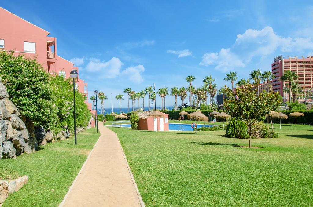 Gorgeous 170 Sq.M. Penthouse With Sea View Terraces Διαμέρισμα Benalmádena Εξωτερικό φωτογραφία