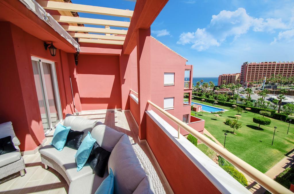 Gorgeous 170 Sq.M. Penthouse With Sea View Terraces Διαμέρισμα Benalmádena Εξωτερικό φωτογραφία