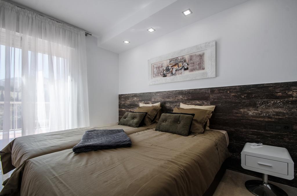 Gorgeous 170 Sq.M. Penthouse With Sea View Terraces Διαμέρισμα Benalmádena Εξωτερικό φωτογραφία